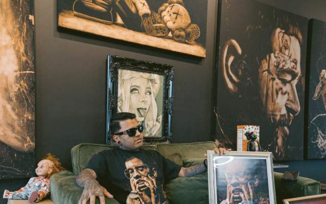 Gallery 13 Couch CRM