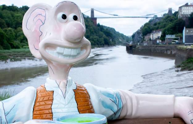 Explore Bristol by bus this summer with First Bus