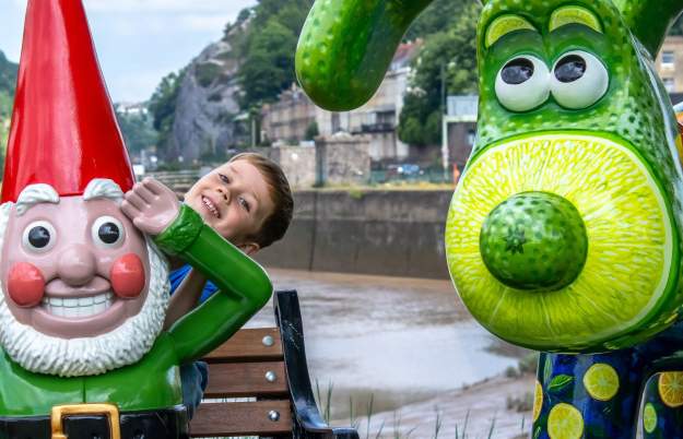 Explore Bristol by bus this summer with First Bus