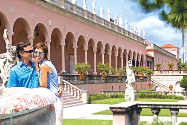 1189564673_downtowns_sarasota.jpg