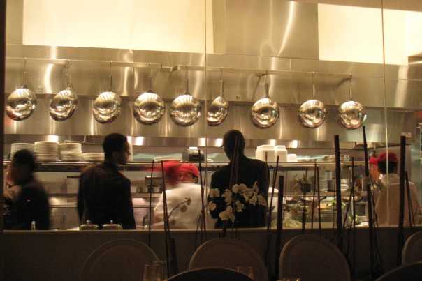 1274748999_philippe-open-kitchen.jpg