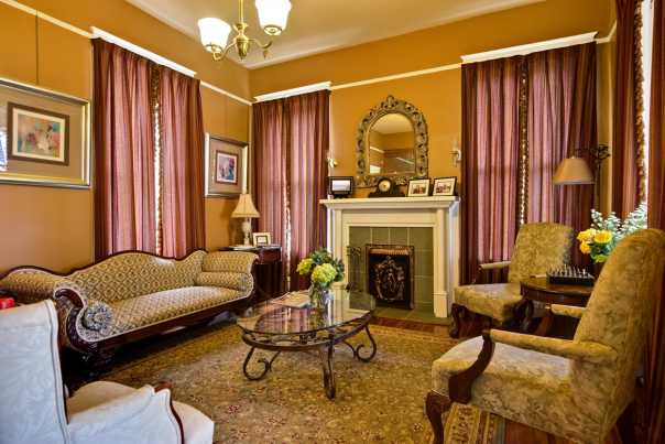 Living Room at Noble Manor Bead & Breakfast