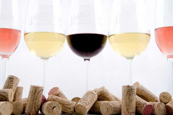 LAKERIDGE%20WINE1.jpg