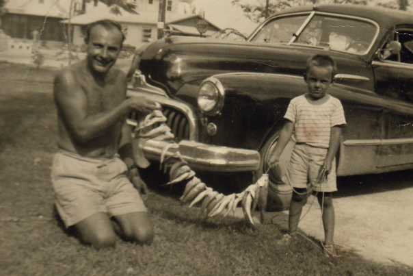 My%20dad%20and%20I%20caught%20these%20snapper%20from%20seawall%20at%20Southernmost%20point.jpg