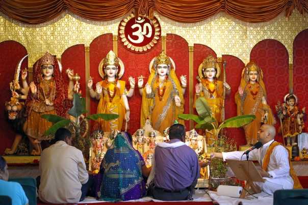 bollywood-indian-temples-cerri-photo3.JPG