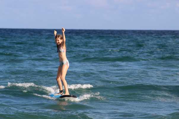 EZRide Surf School, girl surfing