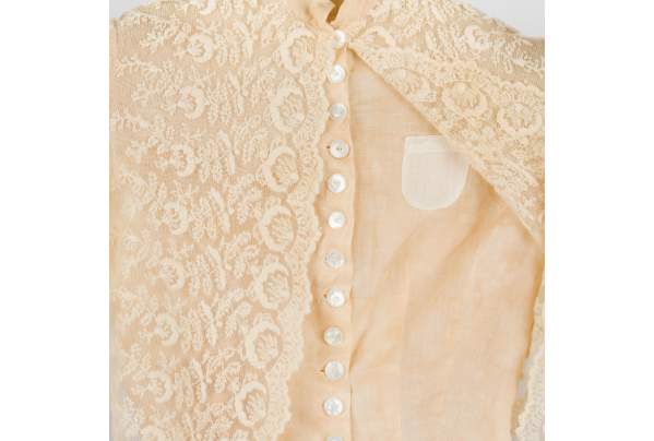 Museum Exhibition: Thanks! It Has Pockets