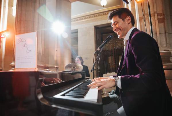 Dueling Pianos Experience