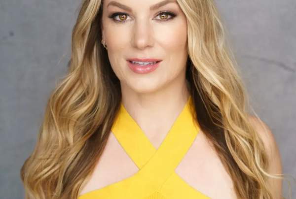 Jessimae Peluso at The Comedy Connection