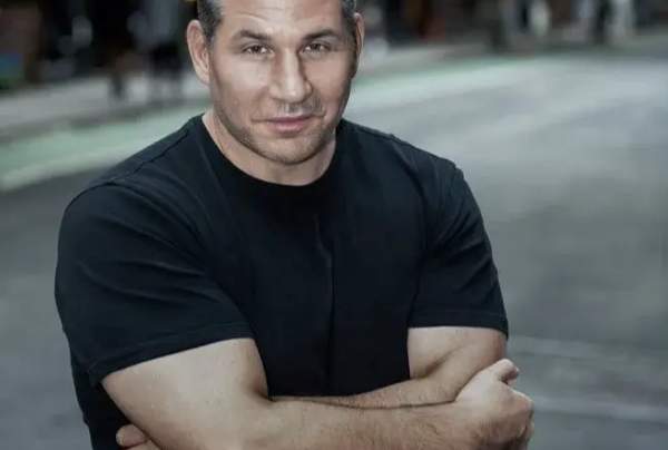 Mike Vecchione at The Comedy Club