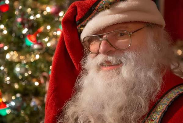 Old-Fashioned Christmas Celebration