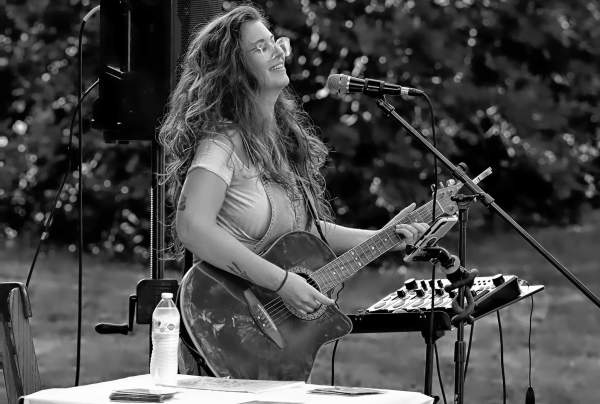 Summer Music Series: Beth Killian