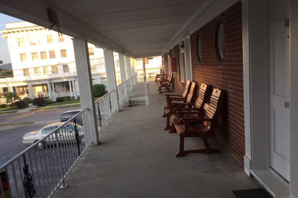 Motel Town House