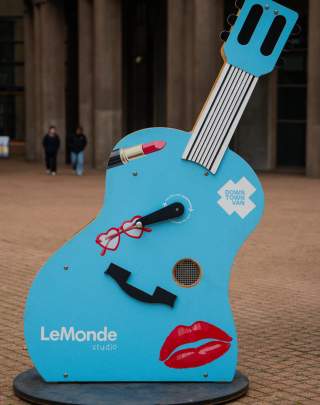 Lumina Guitar music player