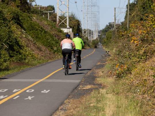 Loudoun on Two Wheels