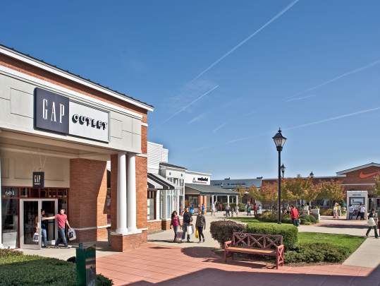 Leesburg Premium Outlets