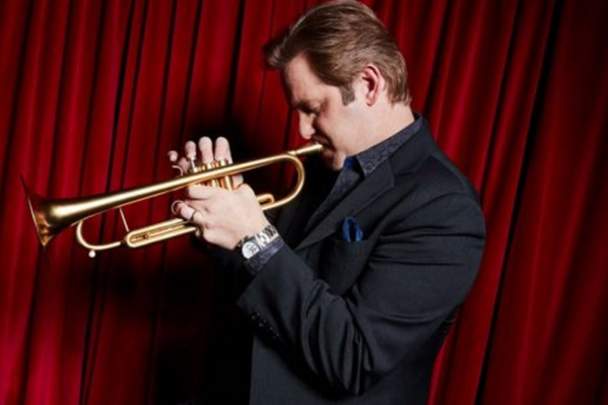 Swingin’ Through the Holidays with Joe Gransden!