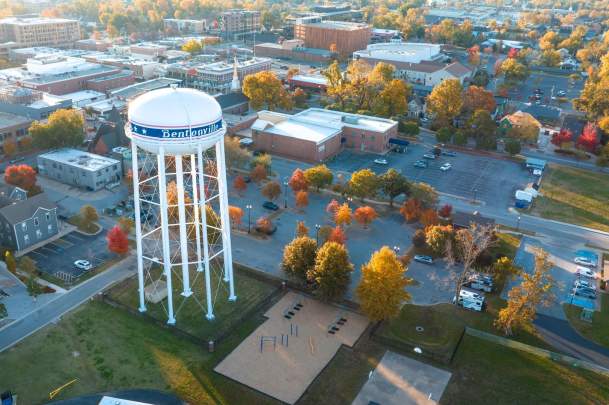 Budget Hotels in Bentonville: Close to the Square, I-49, and Crystal Bridges
