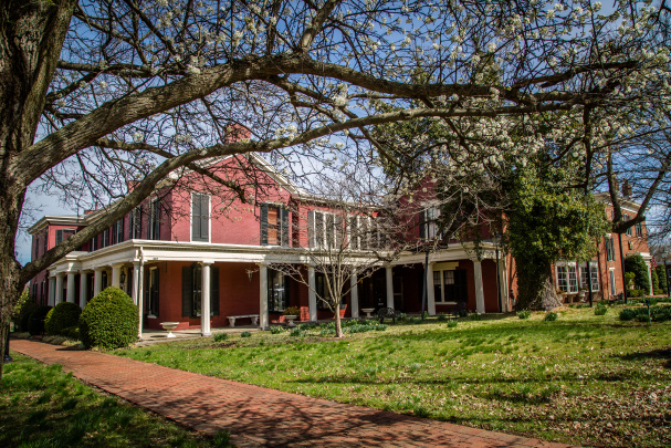 Two Centuries in Shelby County, Kentucky: Science Hill & Wakefield-Scearce Galleries