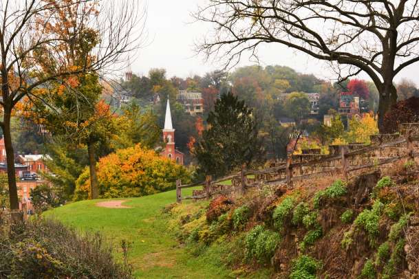 Fall Group Getaway in Galena Country