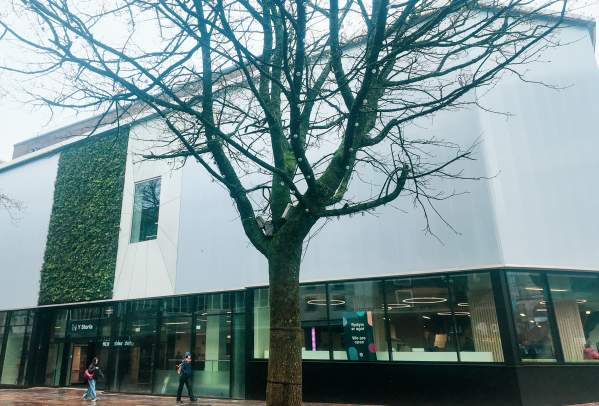 A Peek Inside the New Home of Swansea Central Library – Y Storfa