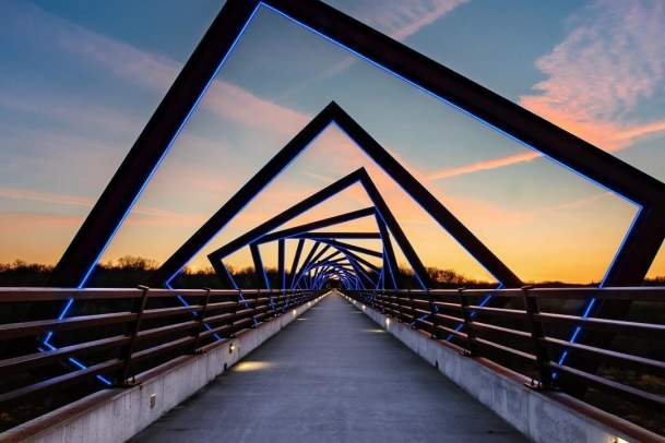 View of the High Trestle Trail in Des Moines