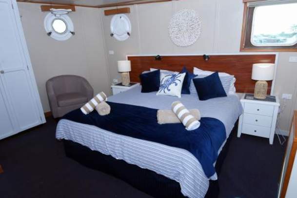Eco Abrolhos Cruises