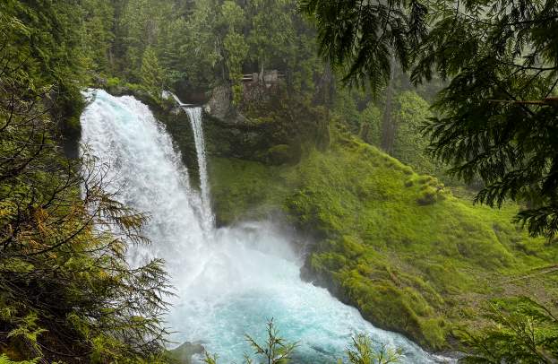 Ten Classic Oregon Adventures
