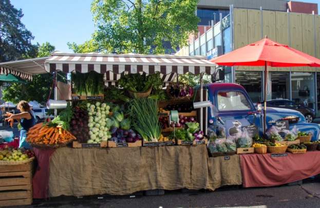 Lane County Farmers Market