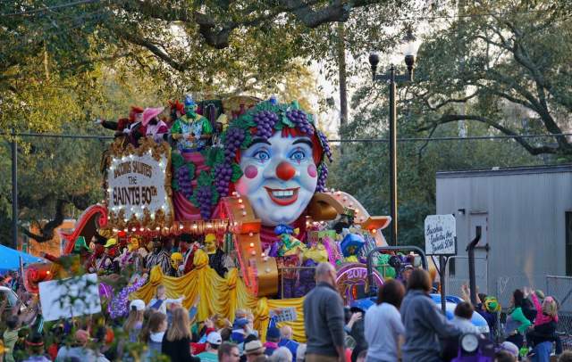 Krewe of Bacchus float rolls down St. Charles Avenue
