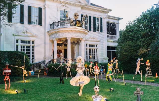 New Orleans Halloween Decorations