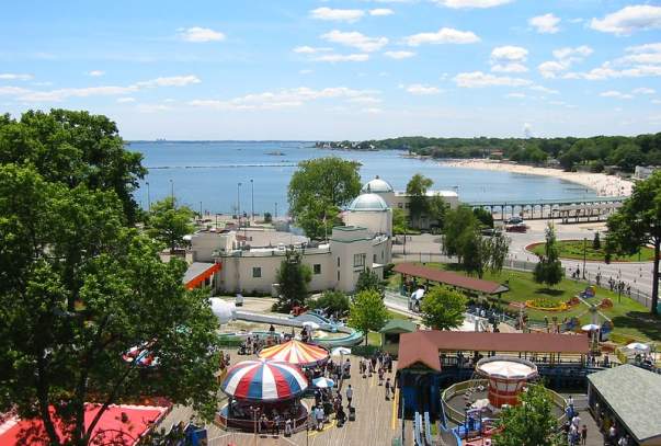 Rye Playland Park beach boardwalk