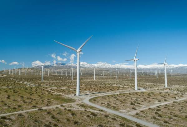 Explore The Iconic Palm Springs Windmills