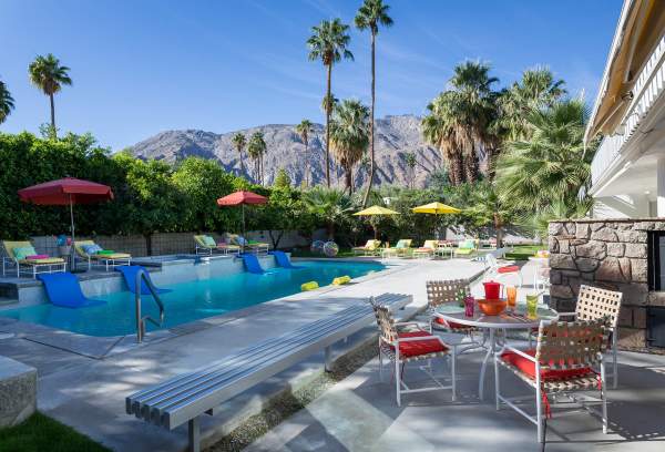 Top Neighborhoods for Vacation Rentals in Palm Springs