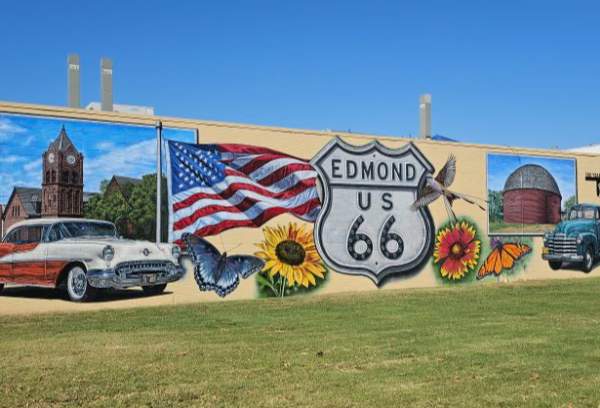Route 66 Mural at Sherry's Drug