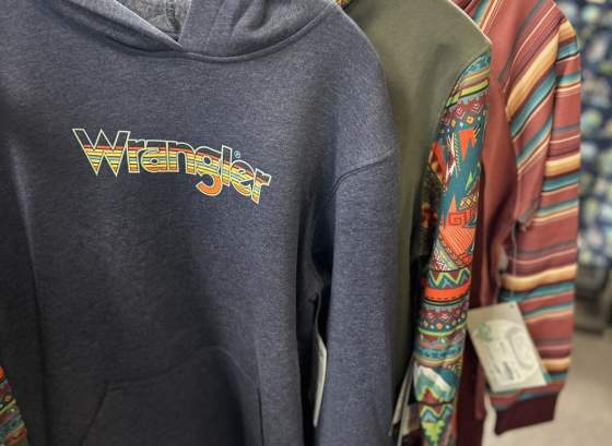 Tener's western wear top