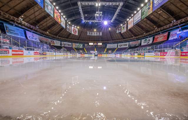 Hirsch Memorial Coliseum - George's Pond - Home of Shreveport Mudbugs Hockey