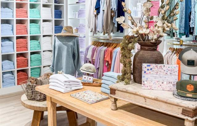 The Boutiques at Cinnamon Shore