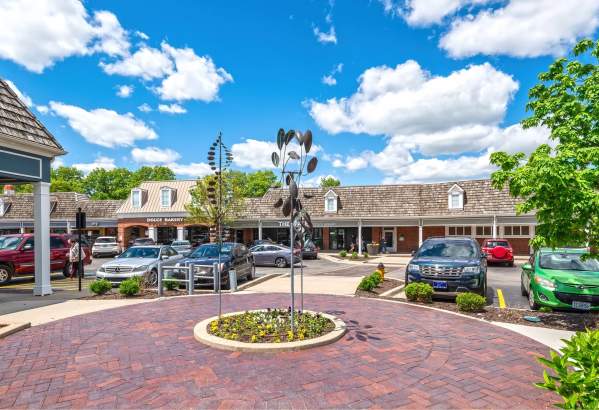 shops of prairie village-header