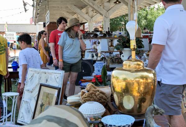 Covington Antiques & Uniques Festival
