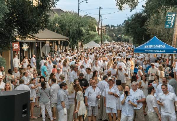 Covington White Linen for Public Art