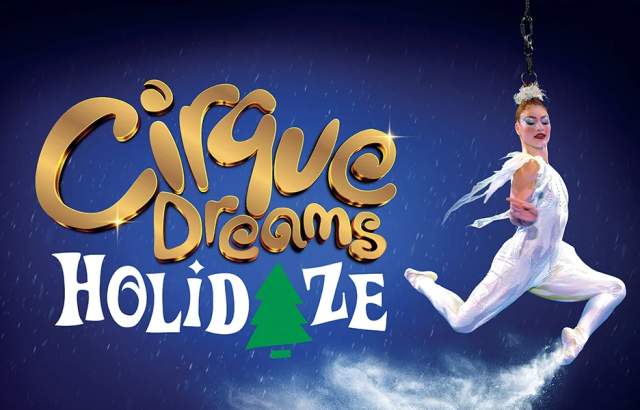 Cirque Dreams Holidaze