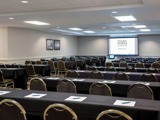 Four Points by Sheraton Milwaukee Airport