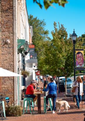 Lake Retreats & Main Streets