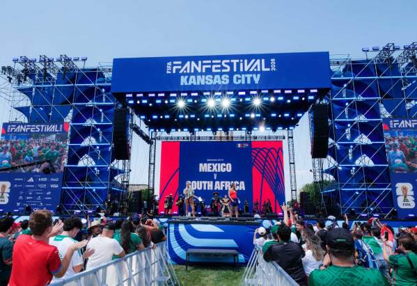 FFF-Stage-Opening day