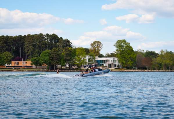 Wakeboarding boat