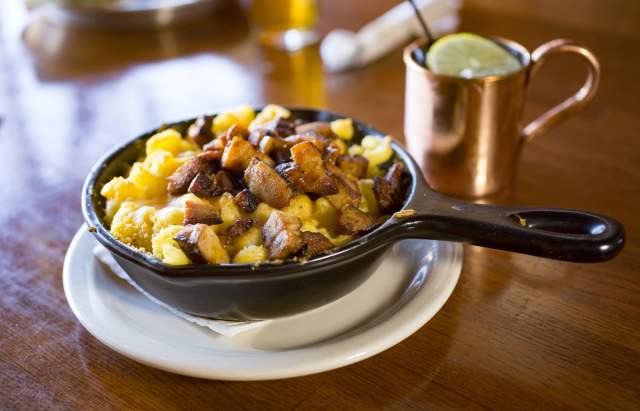 A Look at Fort Wayne's Local Chain Restaurants