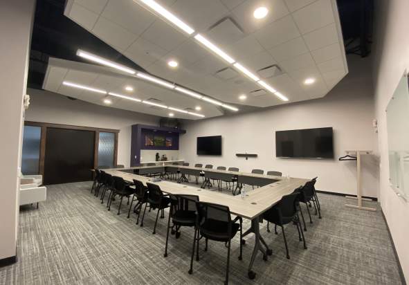 Looking for a space to hold a meeting? Check and see if the Stevens Point Area Convention and Visitors Bureau meeting room will work for you.