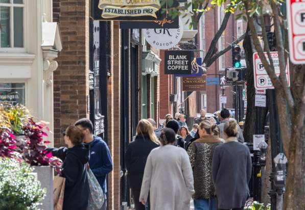 Best Vintage, Antique, & Thrift Stores In Boston