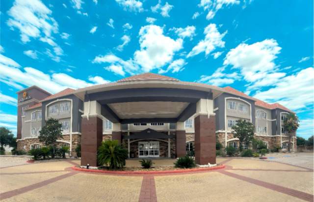 La Quinta Inn & Suites by Wyndham Houston Energy Corridor